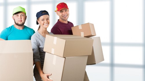 Short-term storage options for households and businesses in Downham